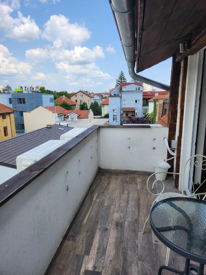 Apartman Buzanova 001 Apartment Загреб Екстериор снимка